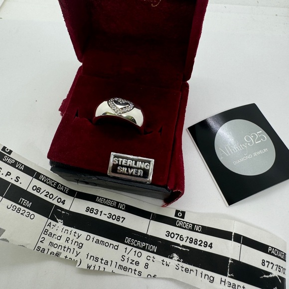 Affinity Diamond Heart Ring size 8 Sterling Silver .10 ct tw Dome Band - Picture 10 of 10